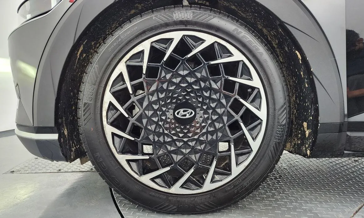 Hyundai Ioniq5 — фото 10
