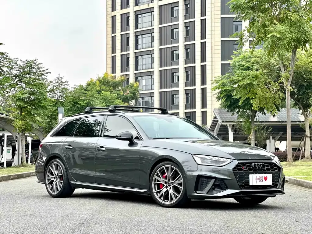 Audi S4 — фото 7