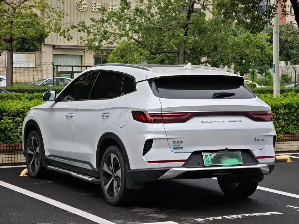 BYD PLUS New Energy — фото 9