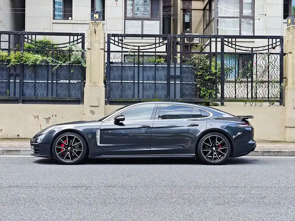 Porsche Panamera — фото 6
