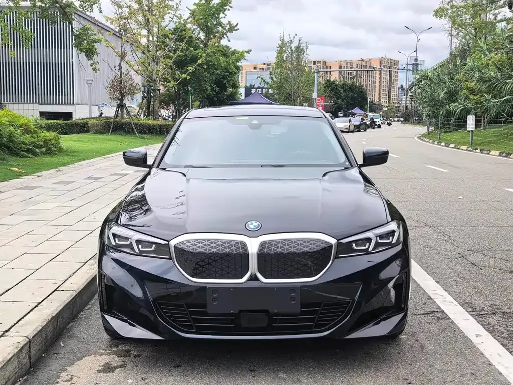 BMW i3 — фото 5