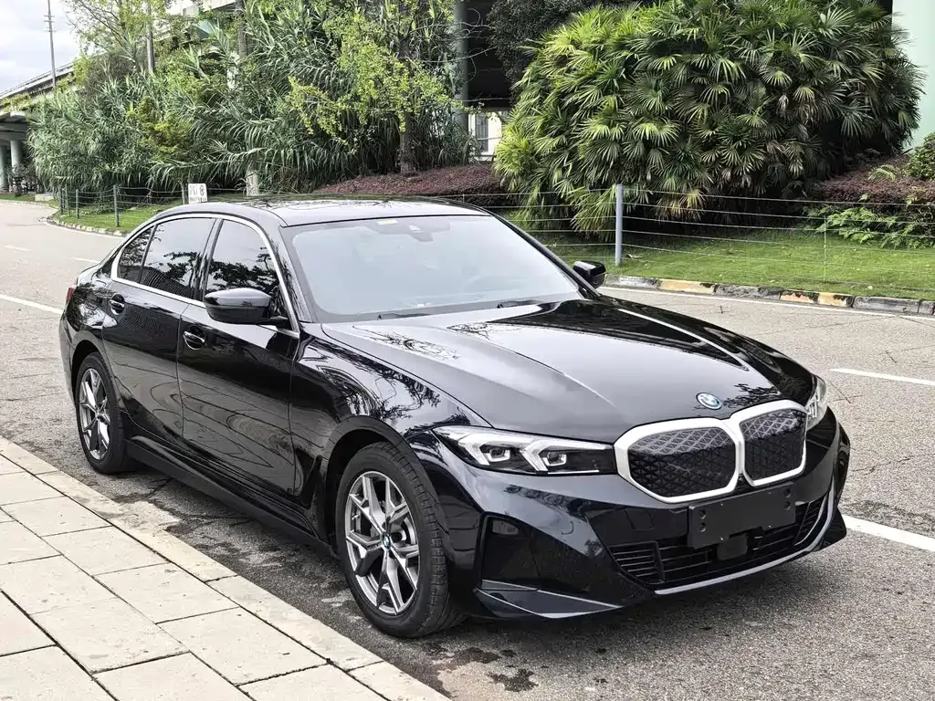 BMW i3 — фото 9
