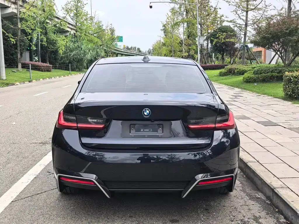 BMW i3 — фото 6
