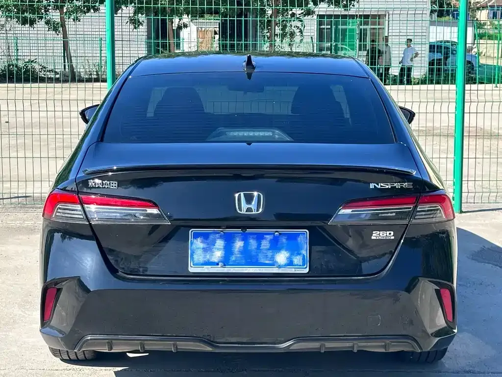 Honda Inspire — фото 6