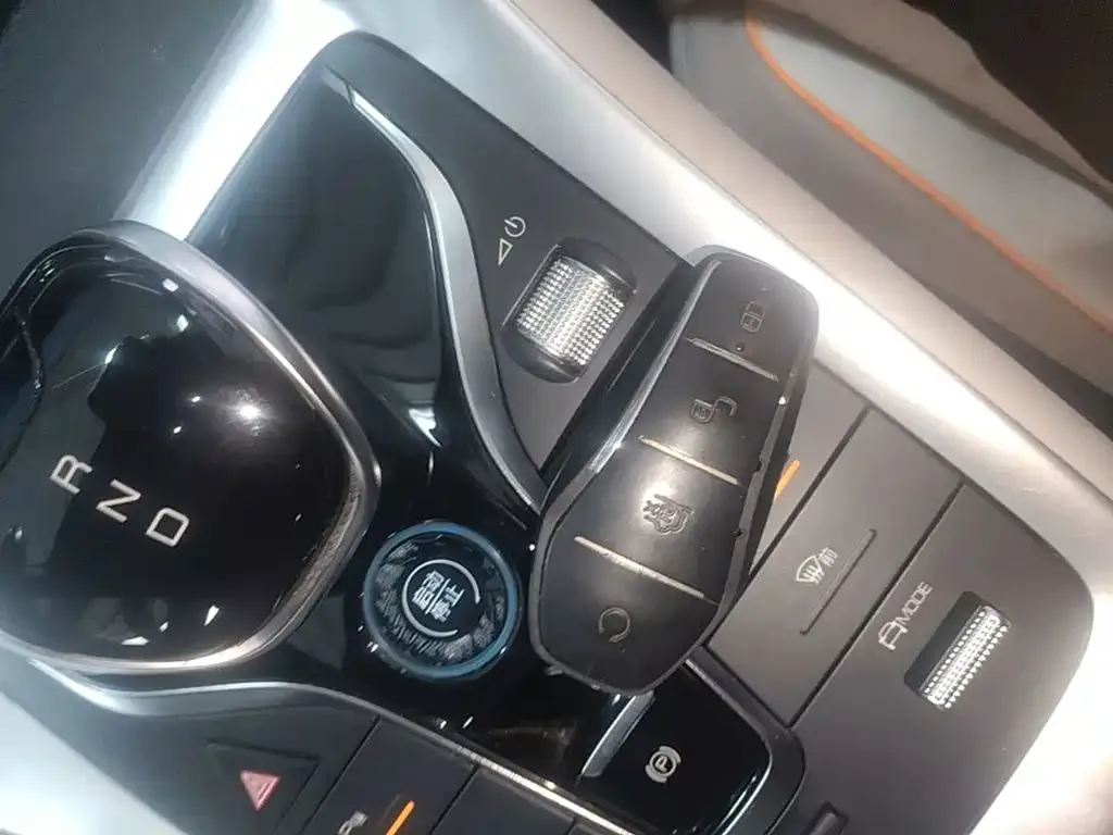 BYD Pro New Energy — фото 2