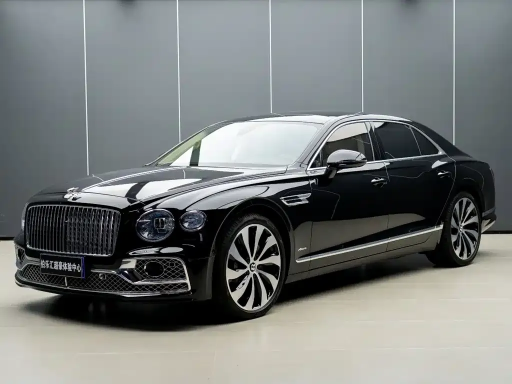 Bentley Flying Spur — фото 1