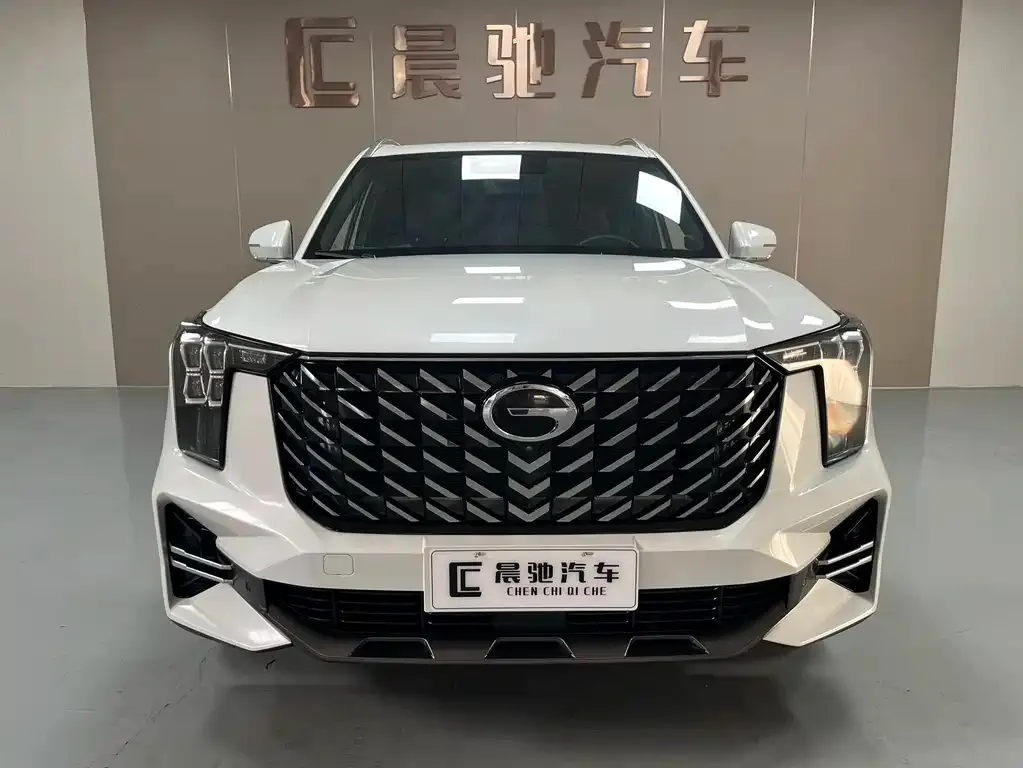 GAC Motor Trumpchi GS8 — фото 2