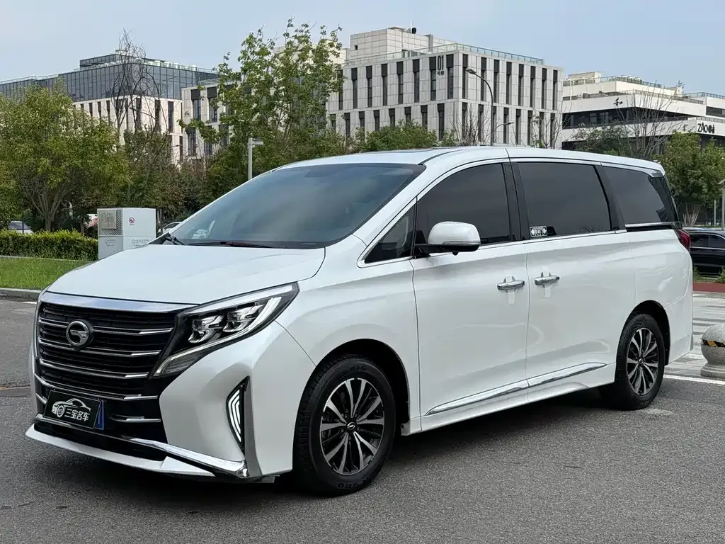 GAC Motor Trumpchi M8 — фото 1