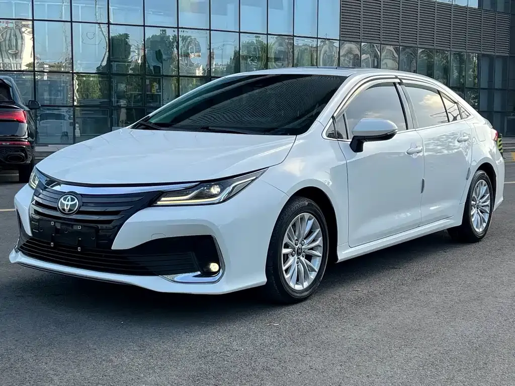 Toyota Allion — фото 1