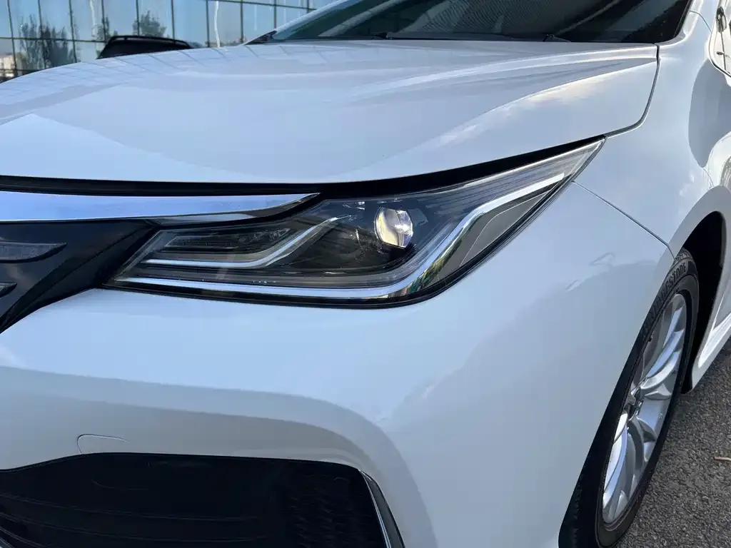 Toyota Allion — фото 3