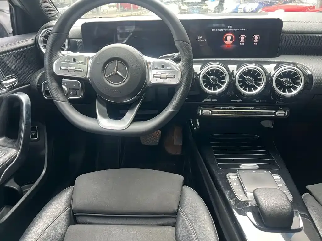 Mercedes-Benz A-Class — фото 10