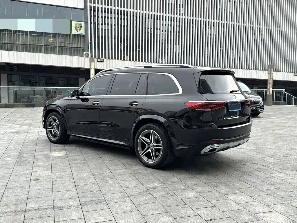 Mercedes-Benz GLS — фото 5
