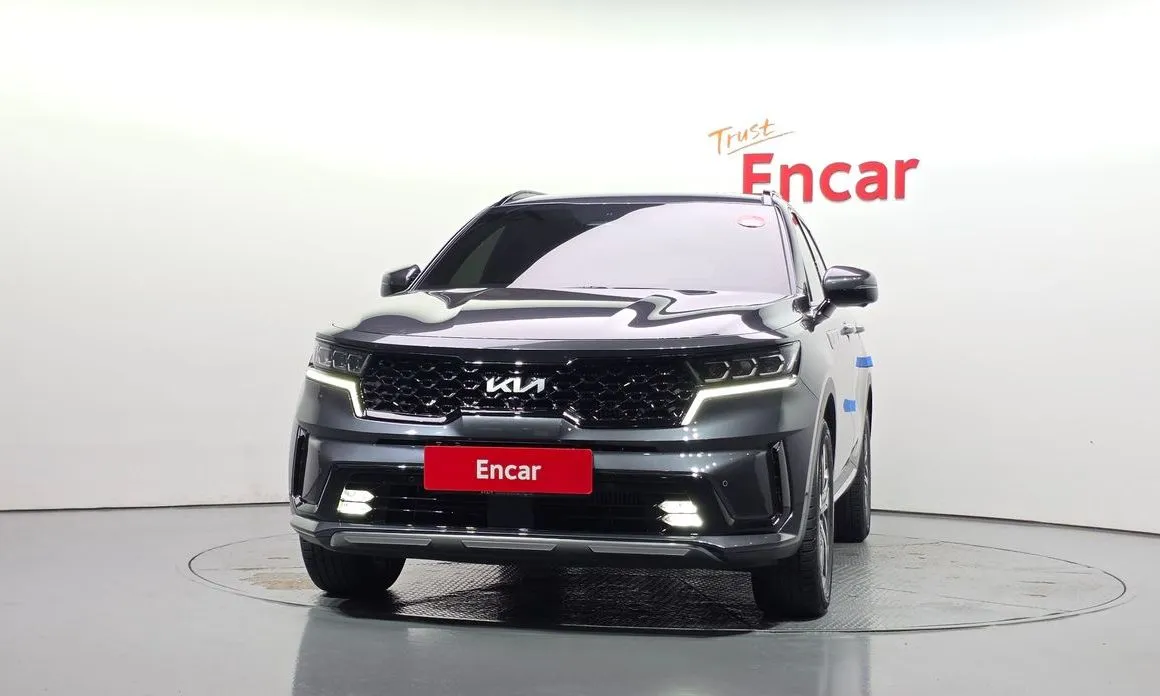 Kia Sorento — фото 5