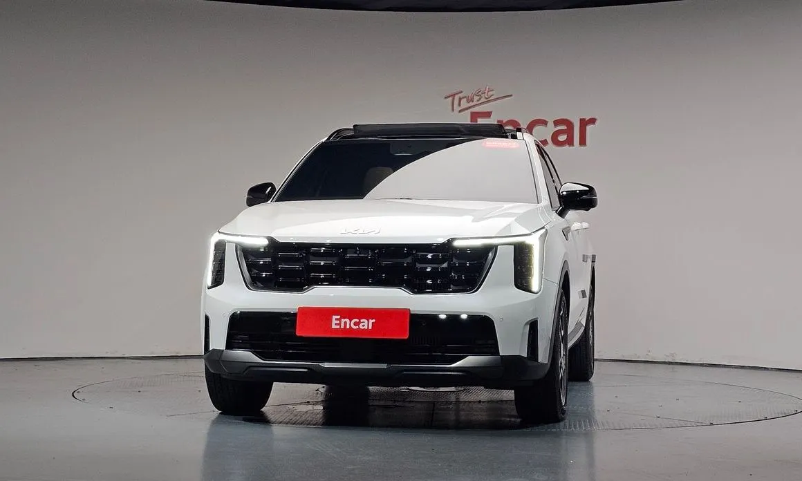Kia Sorento — фото 6