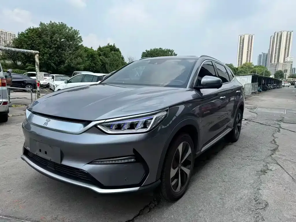 BYD PLUS New Energy — фото 1