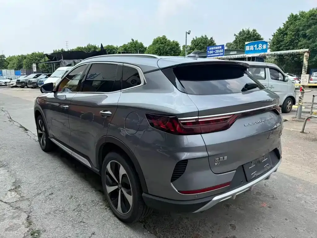 BYD PLUS New Energy — фото 3