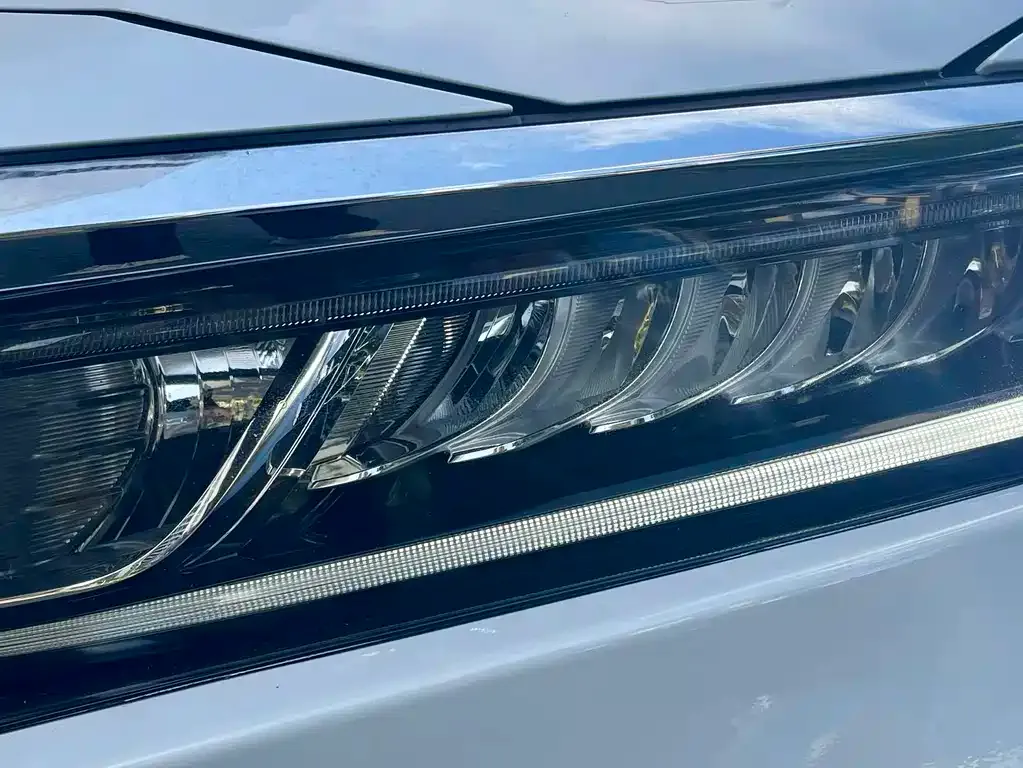 Honda Accord — фото 6