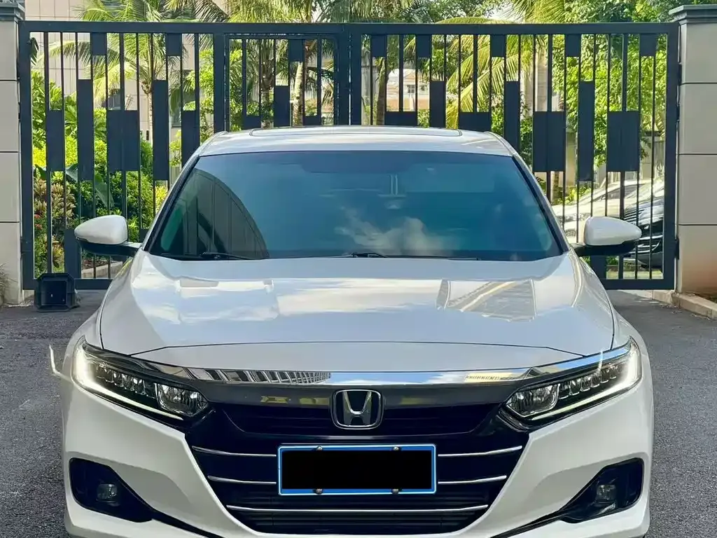 Honda Accord — фото 4