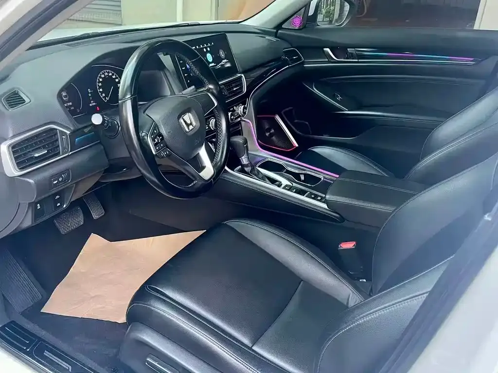 Honda Accord — фото 2