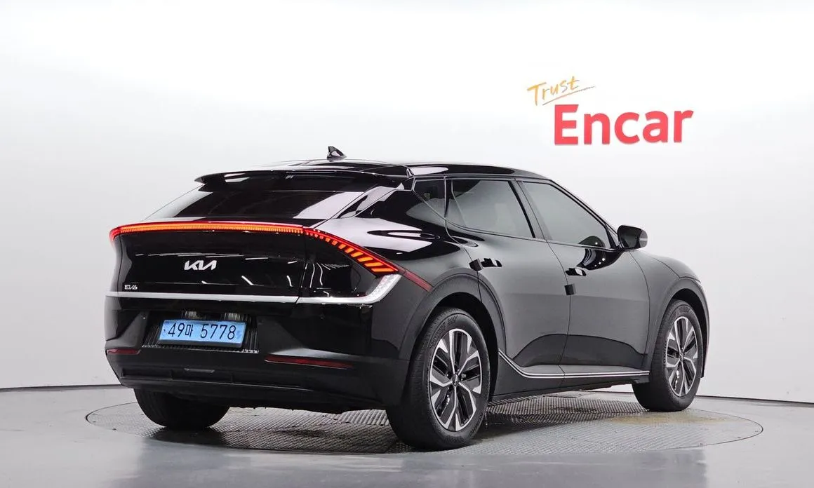 Kia EV6 — фото 7