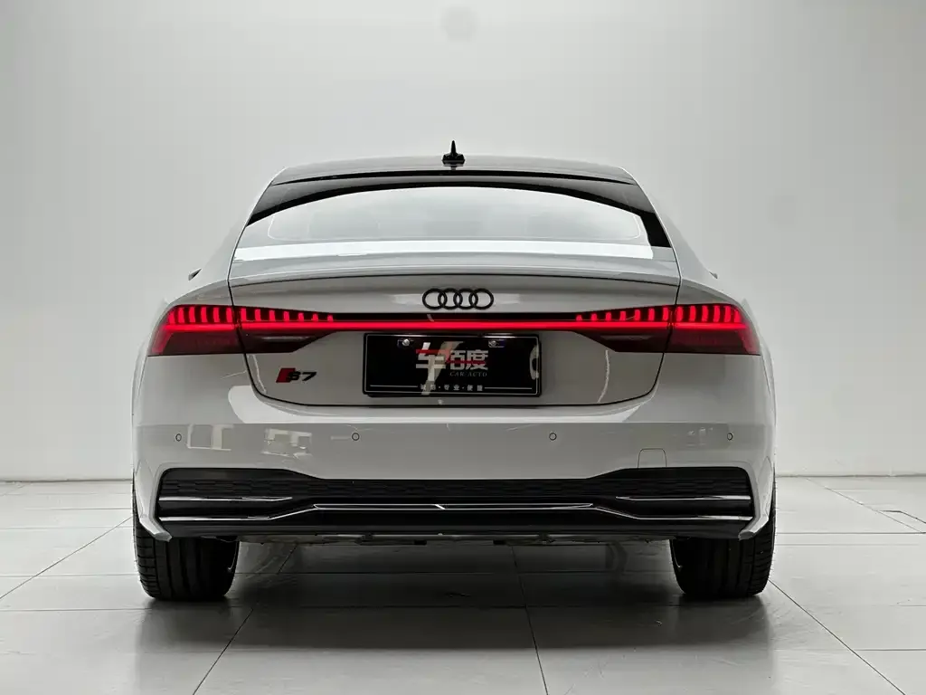Audi A7 — фото 3