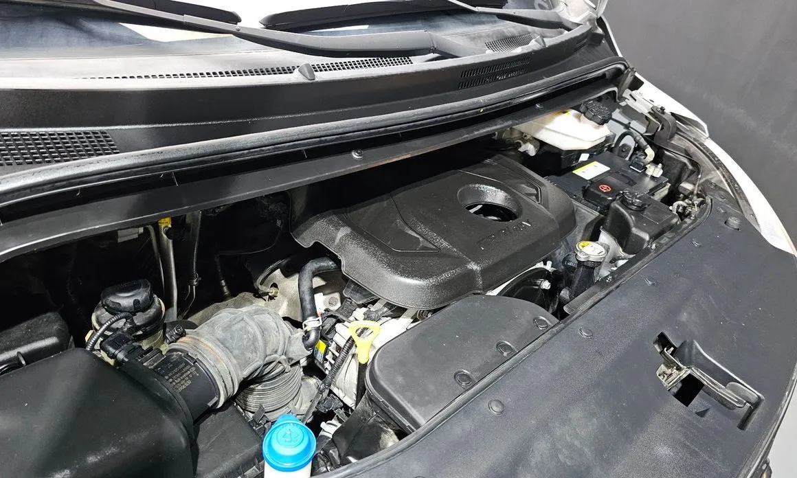 Hyundai Starex — фото 10