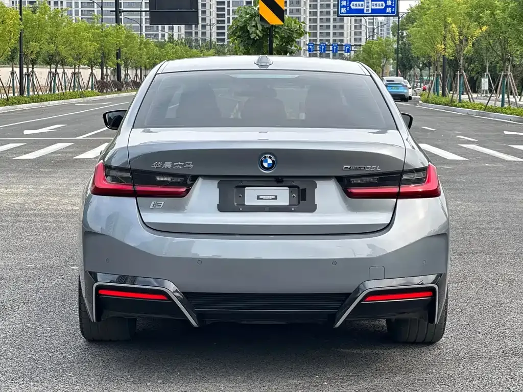 BMW i3 — фото 4