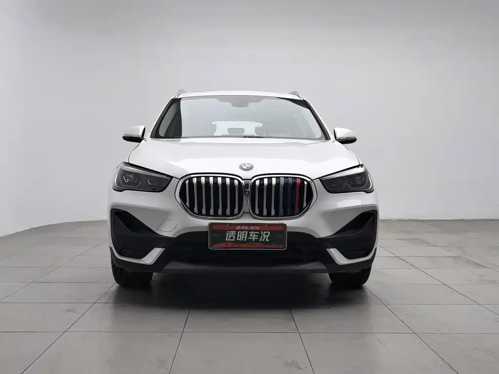 BMW X1 — фото 6