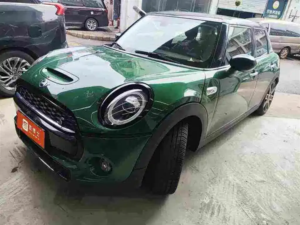 MINI Cooper (3-door) — фото 1