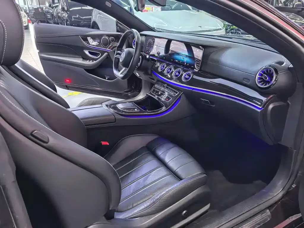 Mercedes-Benz E-Class (Import) — фото 3