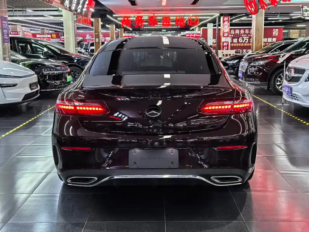 Mercedes-Benz E-Class (Import) — фото 10