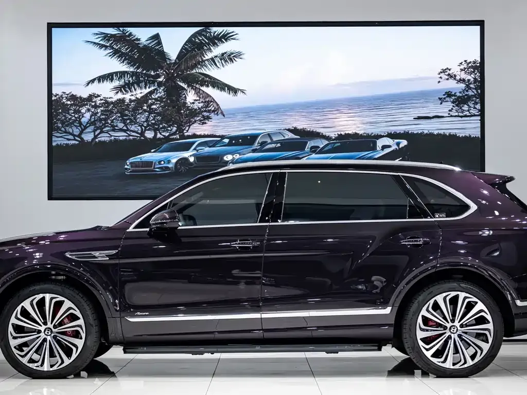 Bentley Bentayga — фото 9