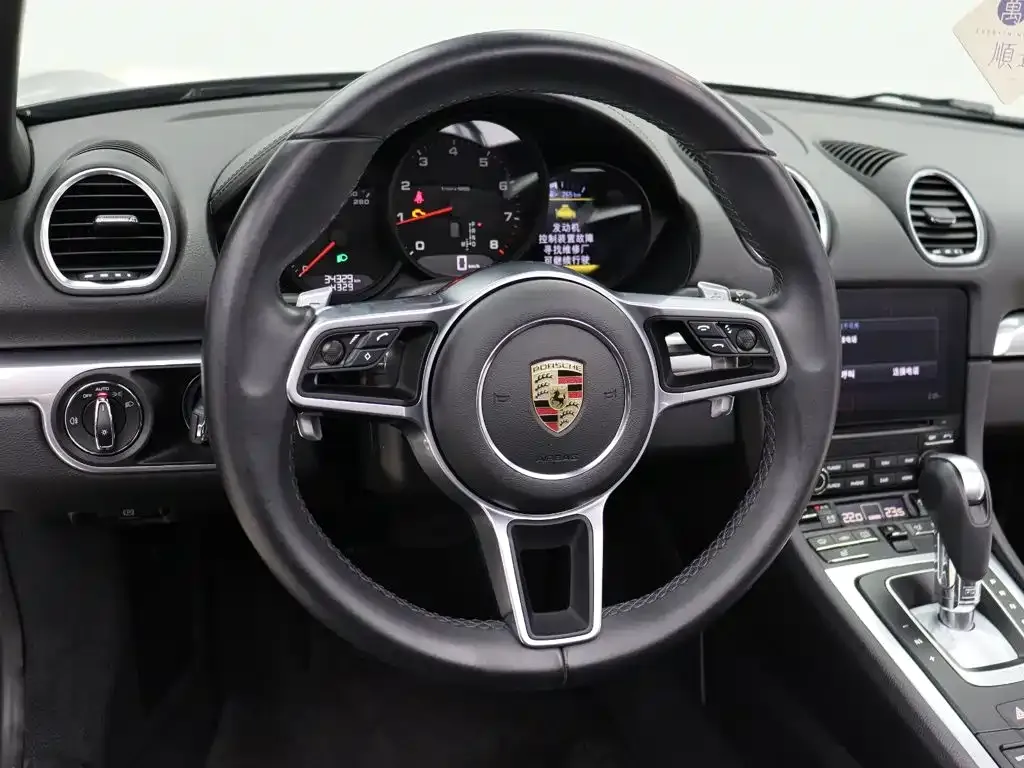 Porsche 718 — фото 10