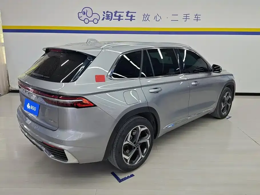 Geely Xingyue L — фото 4