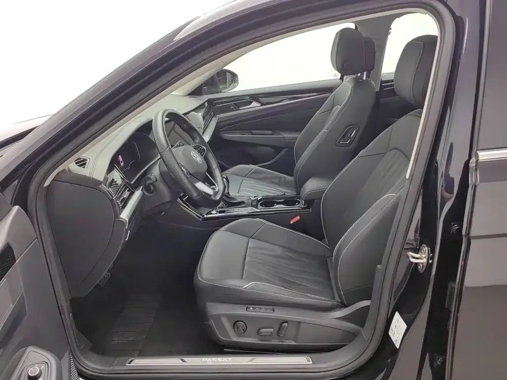 Volkswagen Passat — фото 10