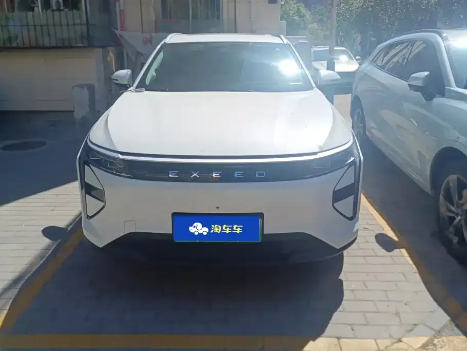 Exeed Yaoguang C-DM — фото 9