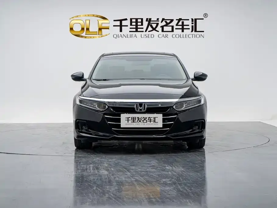 Honda Accord — фото 3