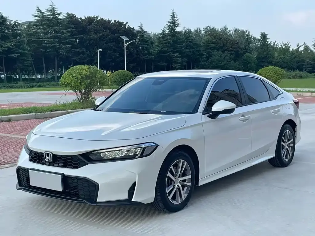 Honda Civic — фото 1