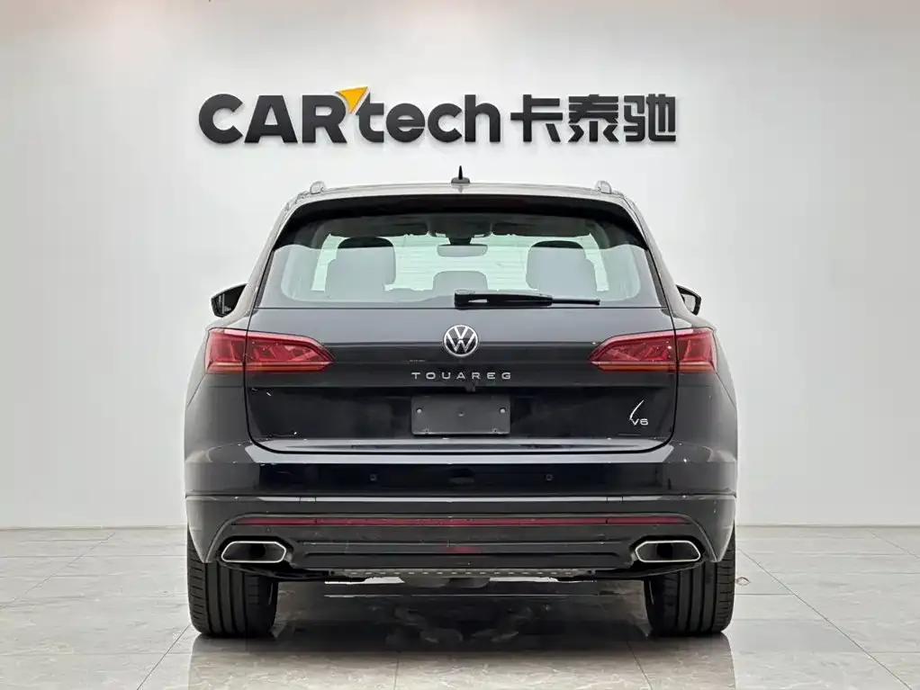 Volkswagen Touareg — фото 3
