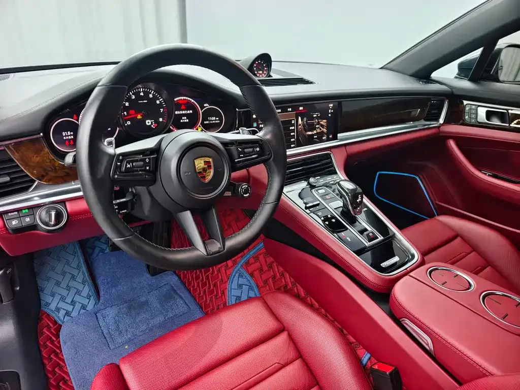 Porsche Panamera — фото 10