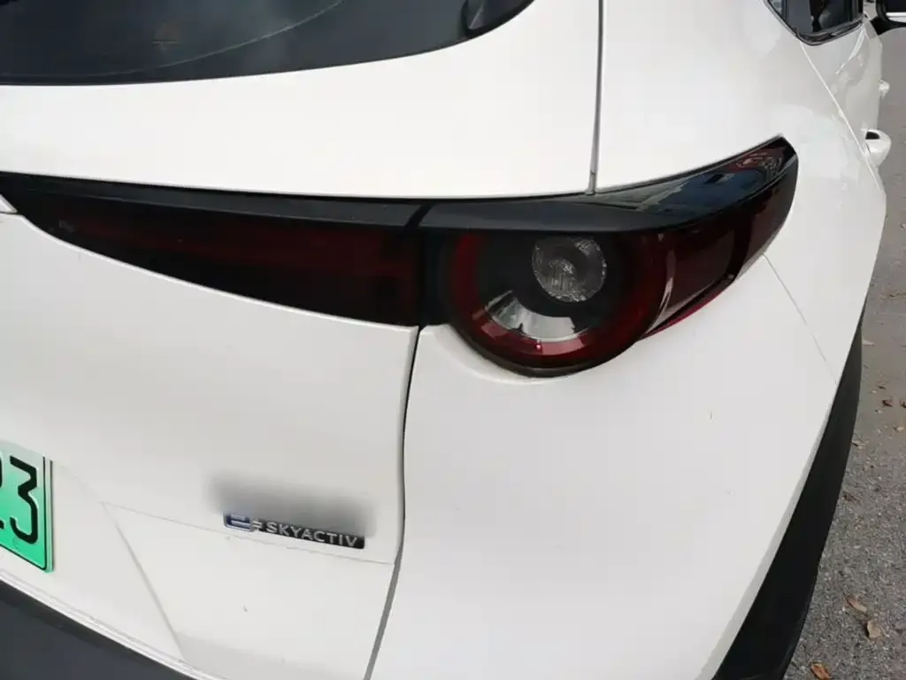 Mazda CX-30 EV — фото 4