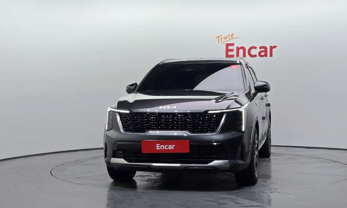 Kia Sorento — фото 5