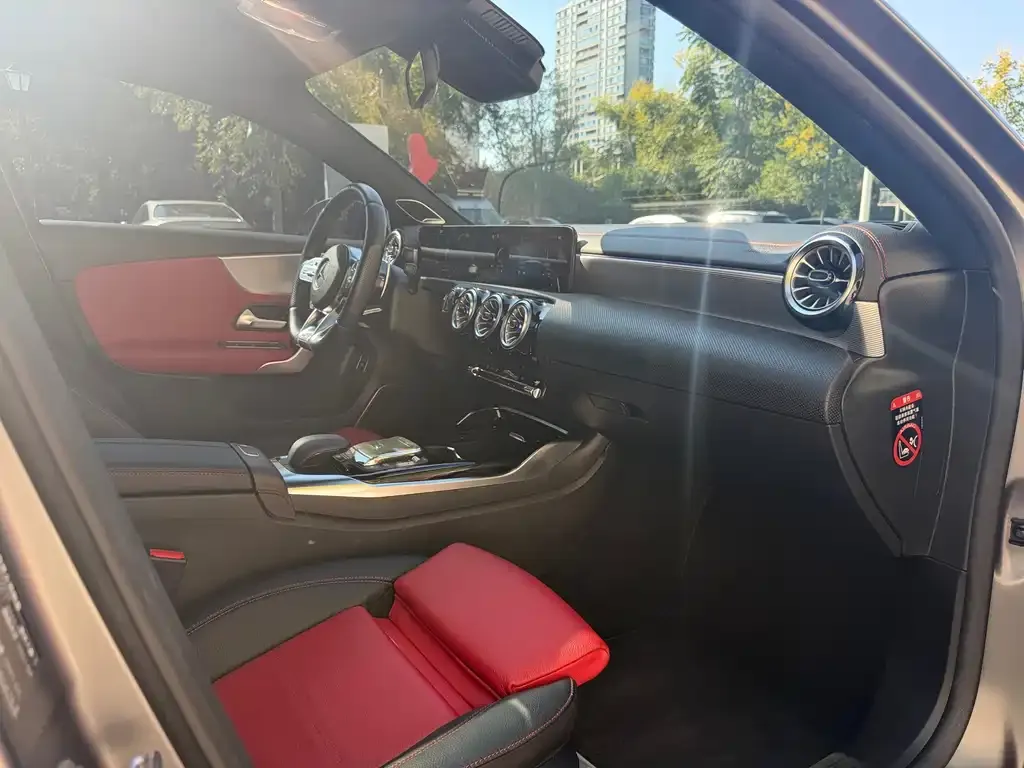 Mercedes-Benz A-Class AMG — фото 5