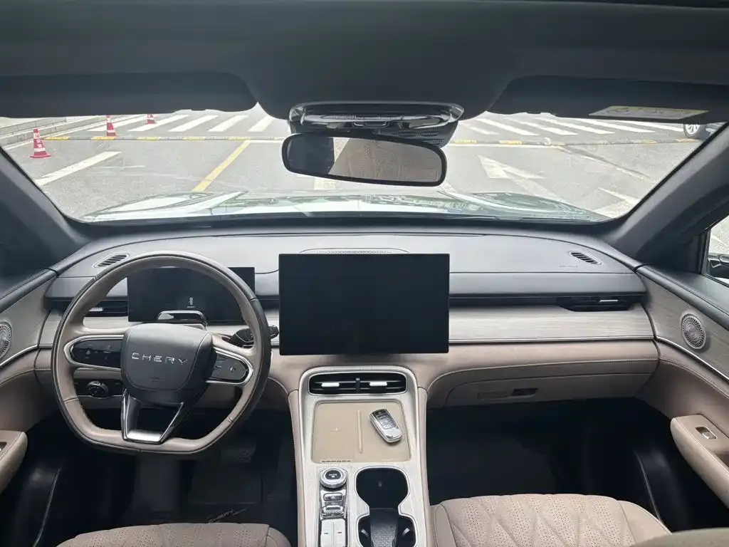 Chery Tiggo 8 PLUS — фото 2