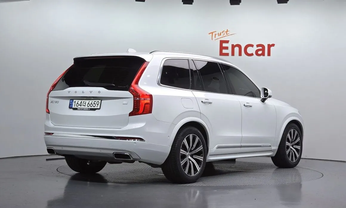Volvo XC90 — фото 3