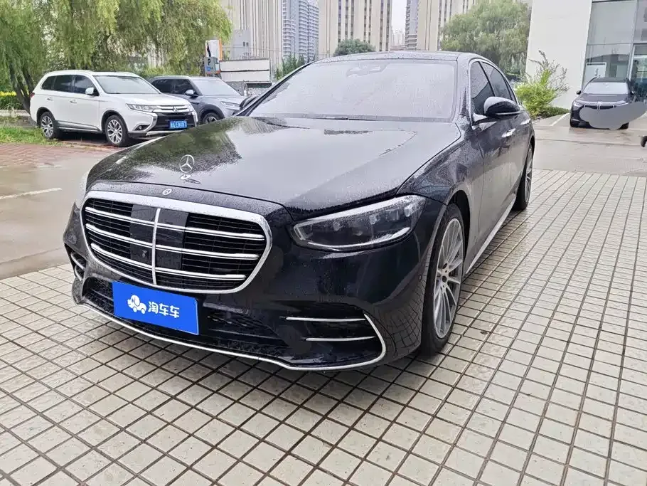 Mercedes-Benz S-Class — фото 1