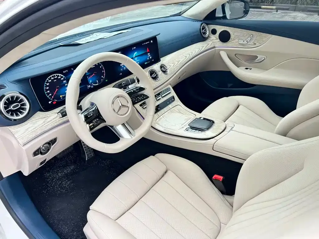 Mercedes-Benz E-Class (Import) — фото 8