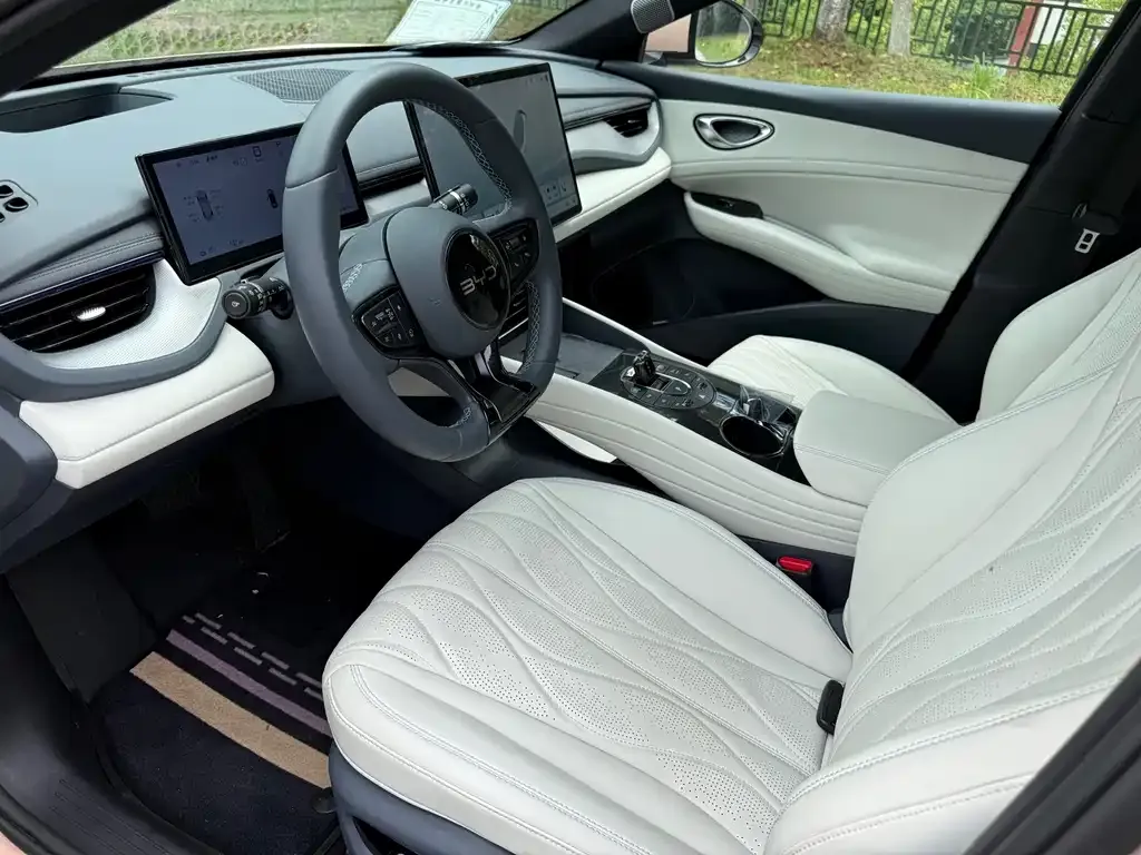 BYD Seal 06GT — фото 6