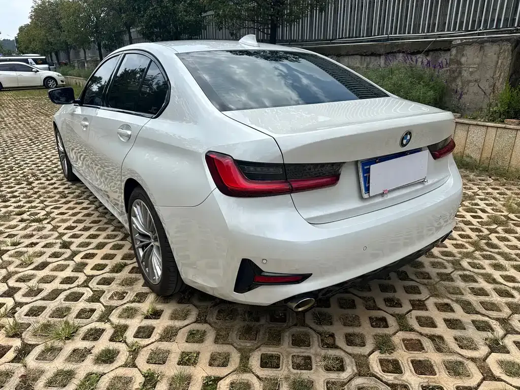 BMW 3 Series — фото 9