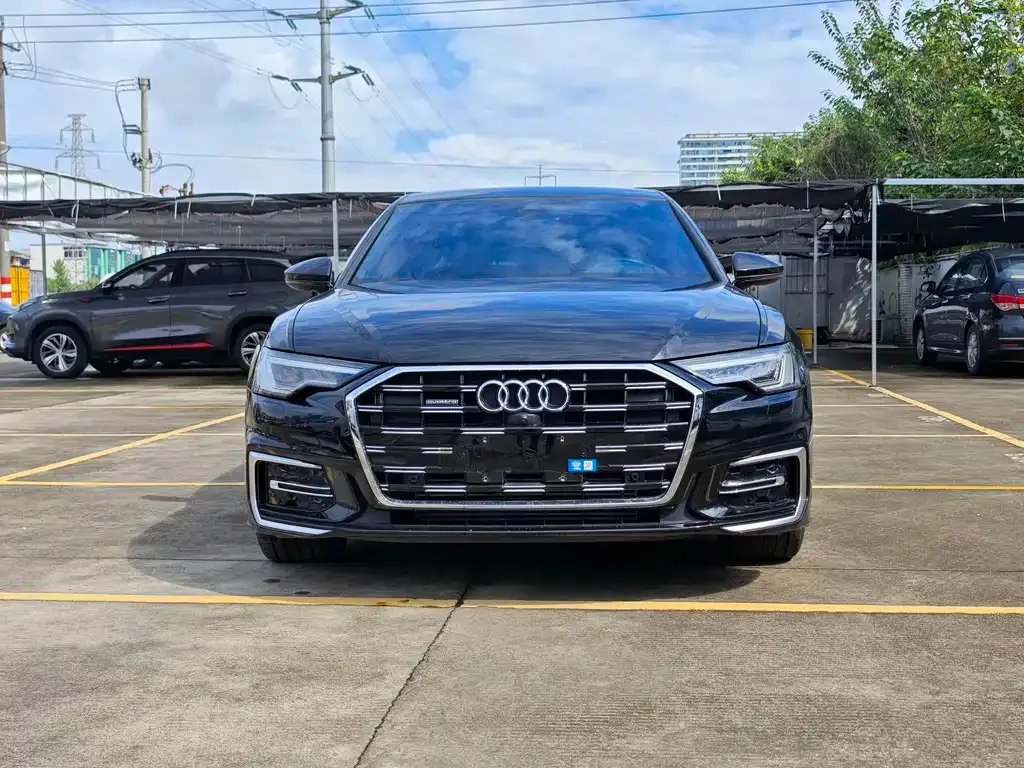 Audi A6L — фото 7